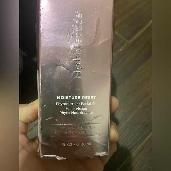 HydroPeptide Moisture Reset Phytonutrient Facial Oil - 1oz - Picture 6 of 7
